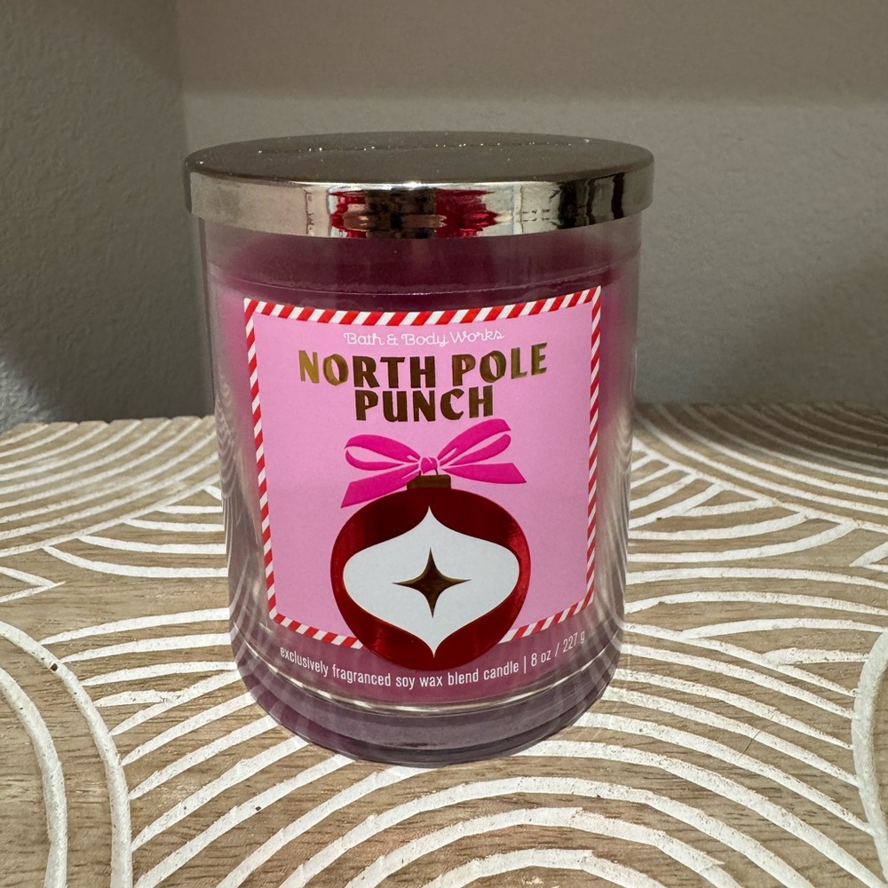 Bath & Body Works North Pole Punch Single Wick Candle